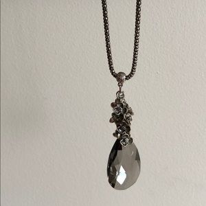 Teardrop necklace